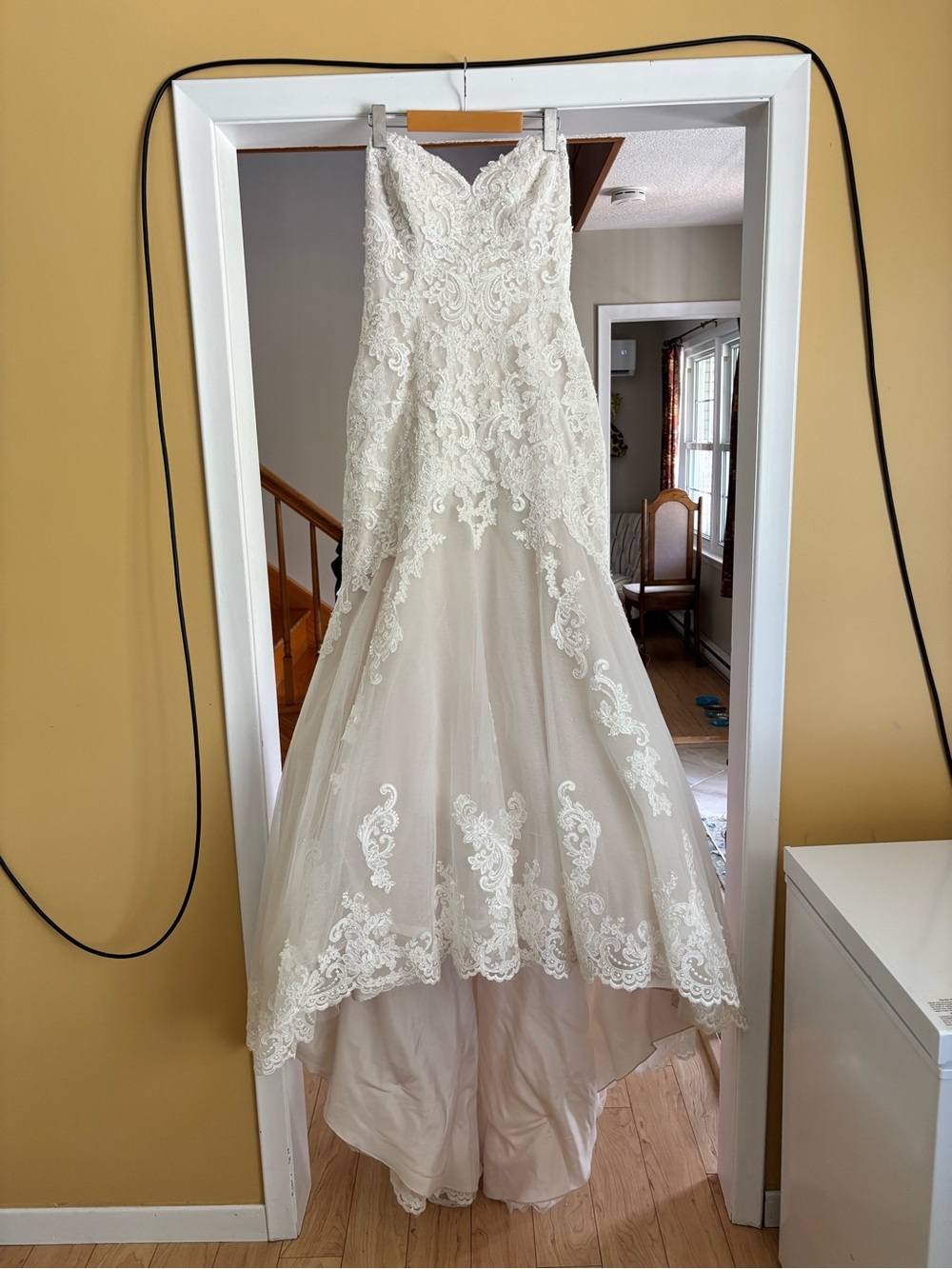 Ivory Lace Mermaid Wedding Gown